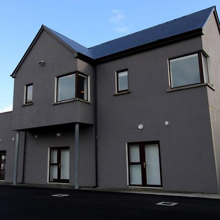 Хостел Achill Surf Centre Bellanasally Екстер'єр фото