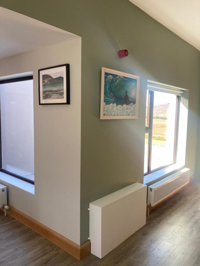 Хостел Achill Surf Centre Bellanasally Екстер'єр фото