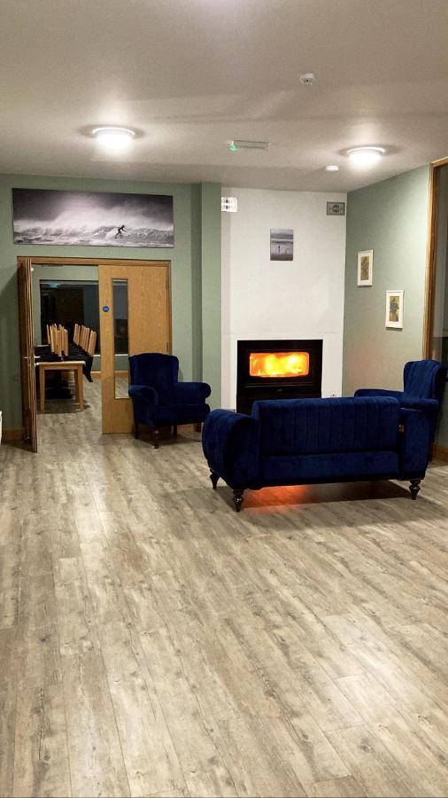 Хостел Achill Surf Centre Bellanasally Екстер'єр фото