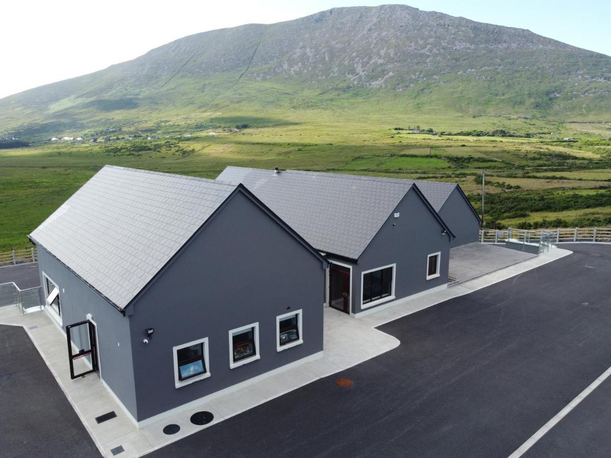 Хостел Achill Surf Centre Bellanasally Екстер'єр фото
