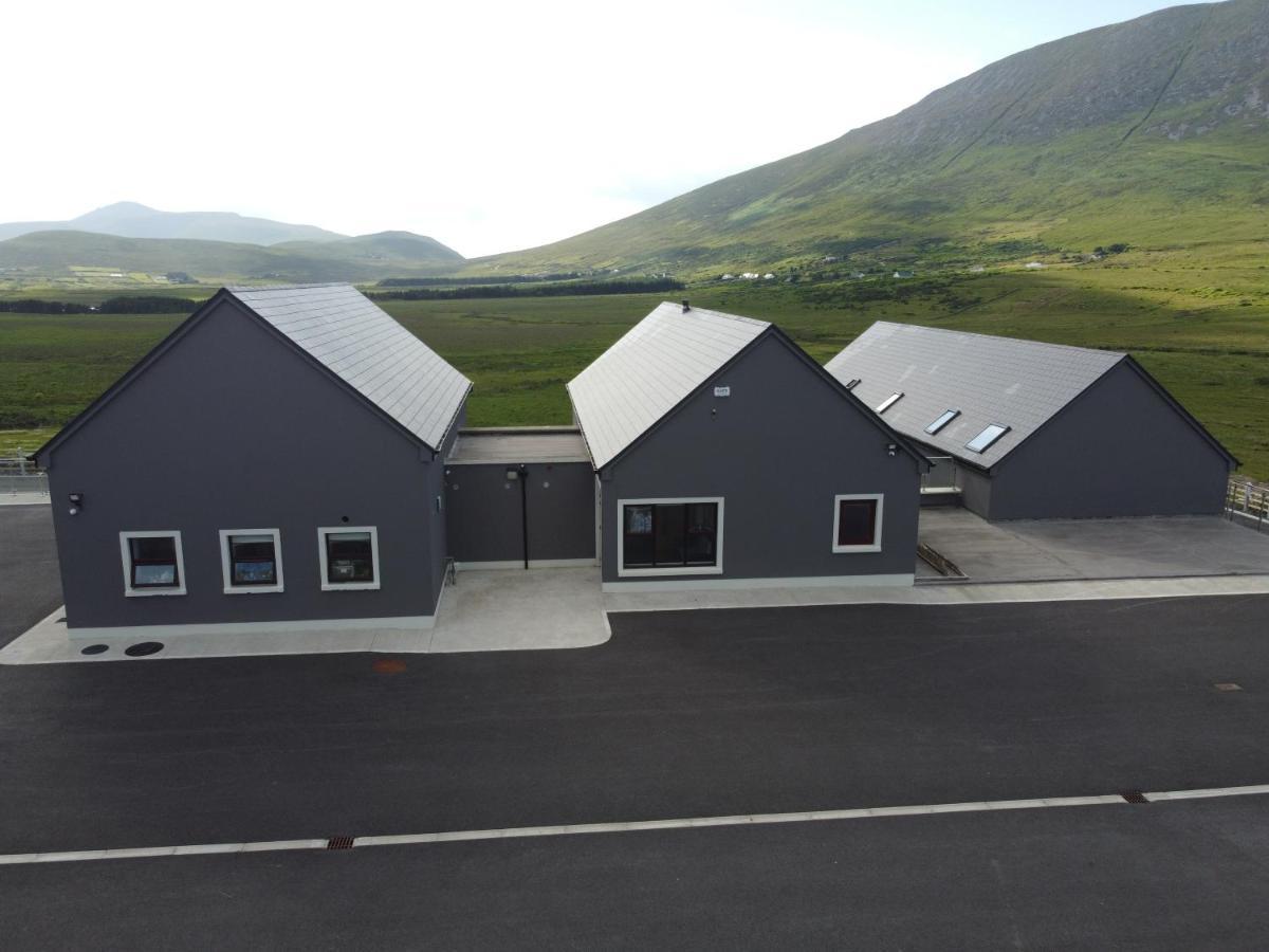Хостел Achill Surf Centre Bellanasally Екстер'єр фото